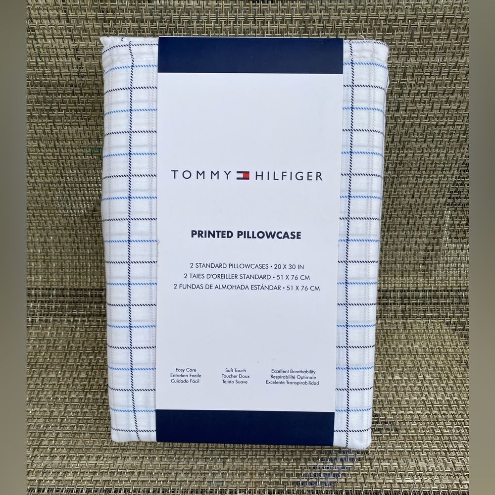 Tommy Hilfiger White Blue Plaid Printed Cotton Blend STANDARD Pillowcase Set 2pc - Picture 5 of 6